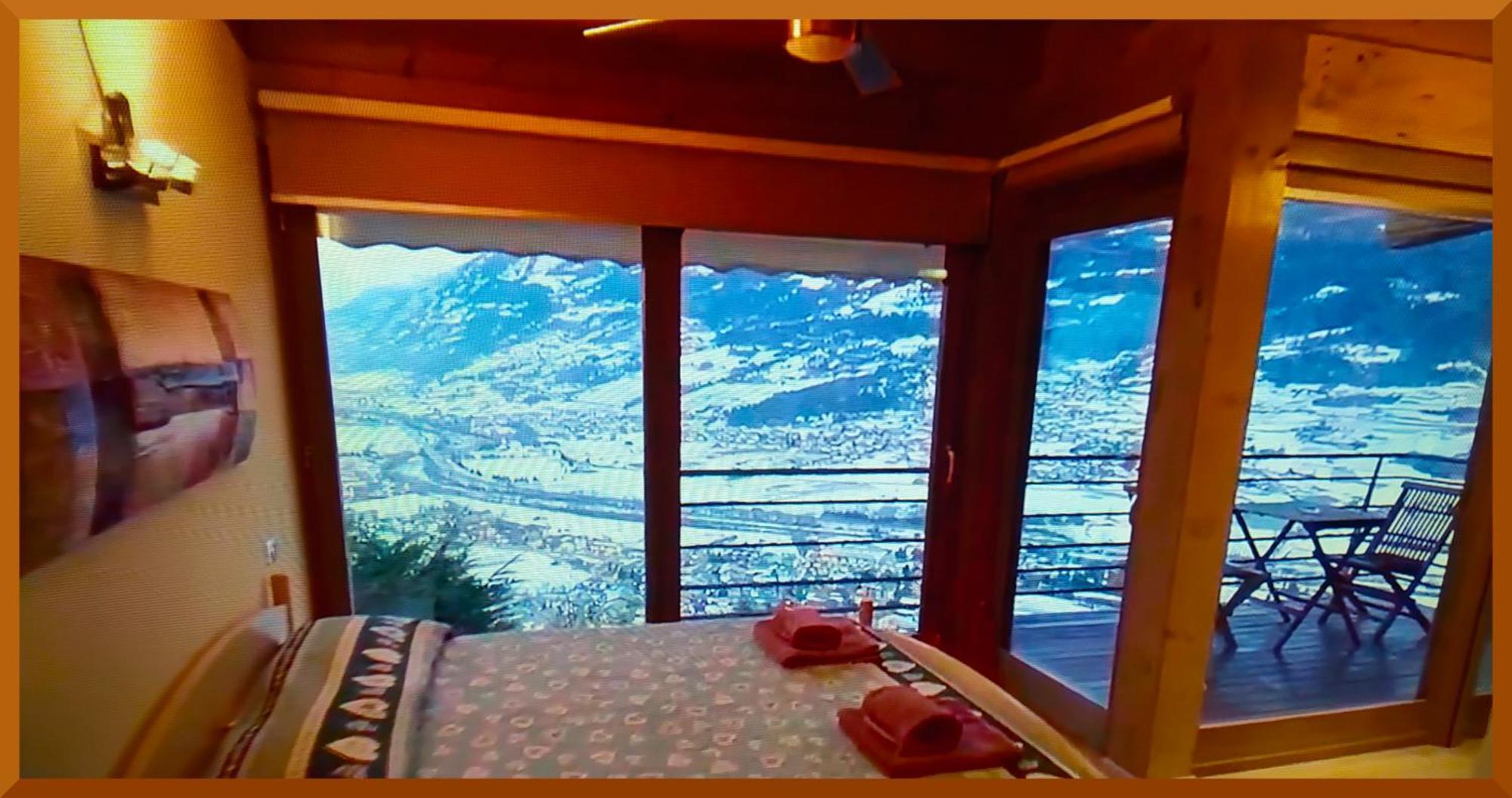 Atmosfera E Vista Mozzafiato Chalets Aosta Quarto foto